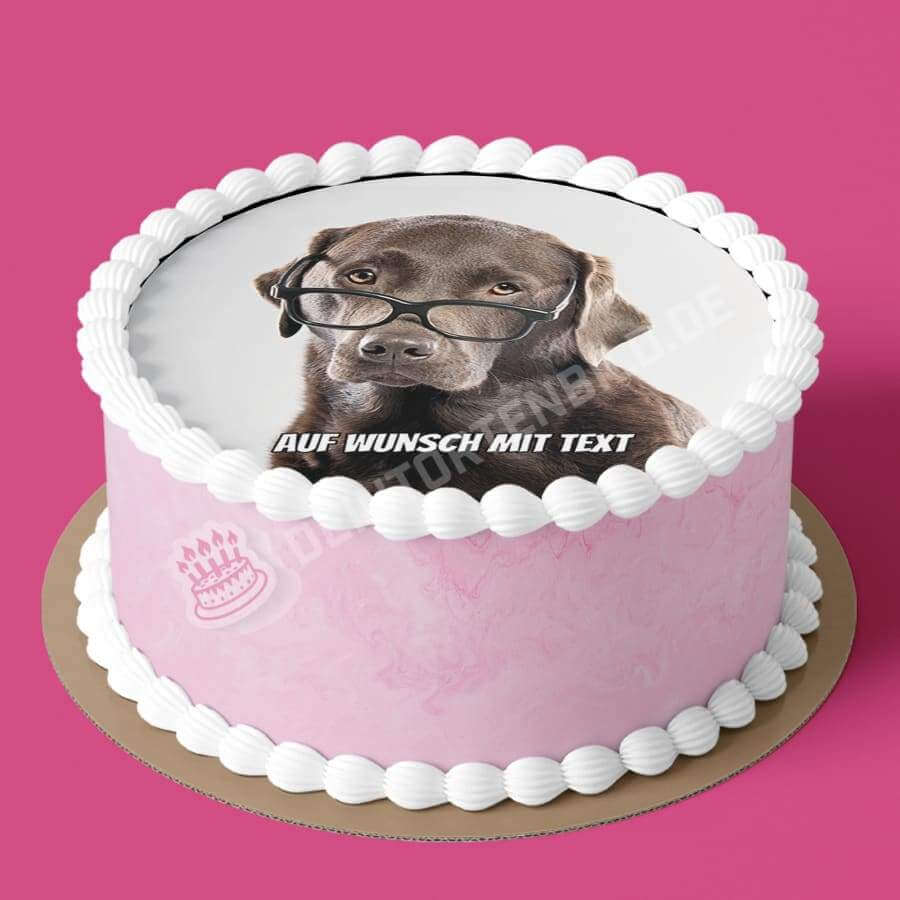 Motiv: Hund mit Brille - Hochwertige und individuelle Tortenaufleger für jeden Anlass
Tortenaufleger Hund mit Brille in 20cm Kreis
Unsere Tortenaufleger sind ein ideales Geschenk für besond - Tortenbild - DeintortenbildHund mit Brille