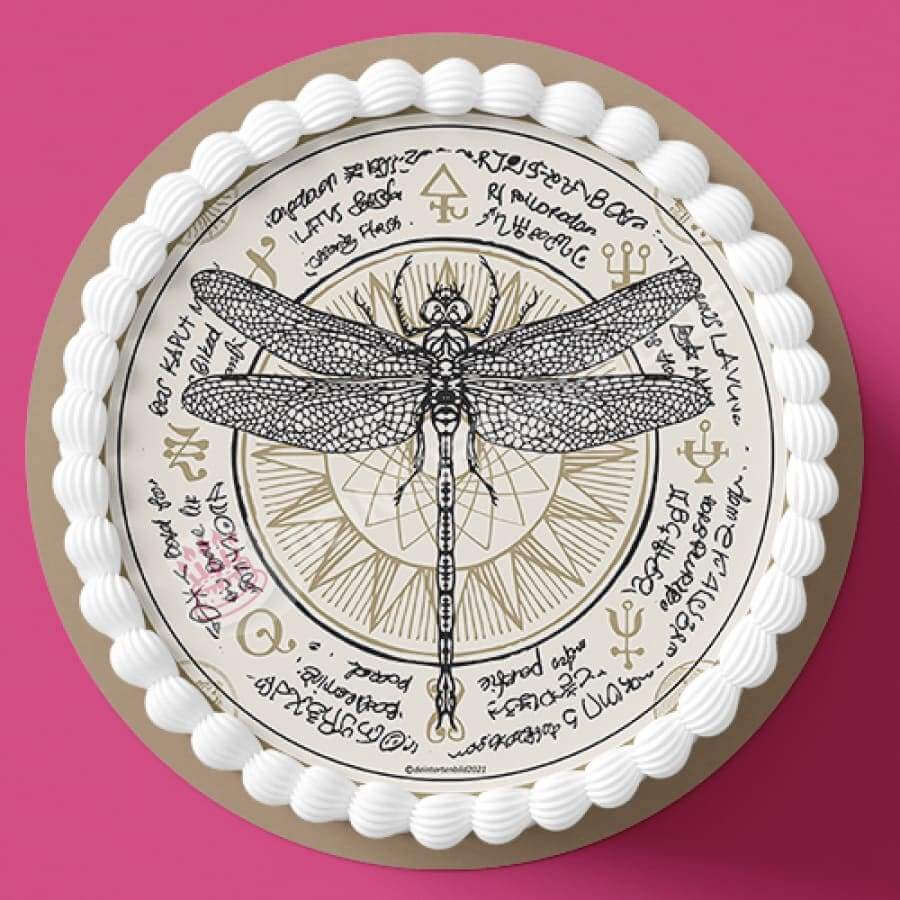 Motiv: Libelle mit magischen Symbolen - Hochwertige und individuelle Tortenaufleger für jeden Anlass
Tortenaufleger Libelle mit magischen Symbolen in 20cm Kreis
Unsere Tortenaufleger sind ein ideales Gesc - Tortenbild - DeintortenbildLibelle mit magischen Symbolen