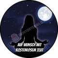 Motiv: Meditation bei Nacht - Hochwertige und individuelle Tortenaufleger für jeden Anlass
Tortenaufleger Meditation bei Nacht in 20cm Kreis 
Unsere Tortenaufleger sind ein ideales Geschenk für b - Tortenbild - DeintortenbildMeditation bei Nacht