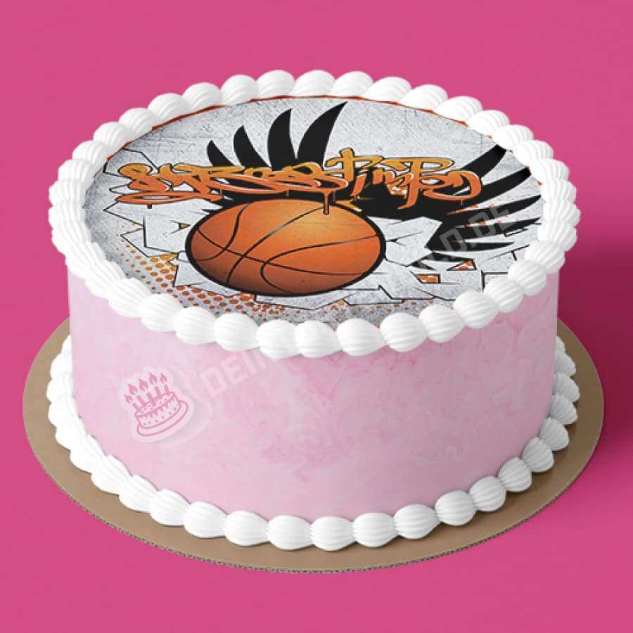 Motiv: Basketball Graffiti - Hochwertige und individuelle Tortenaufleger für jeden Anlass
Tortenaufleger Basketball Graffiti in 20cm Kreis 
Dieser Tortenaufleger mit einem Basketball und orangen - Tortenbild - DeintortenbildBasketball Graffiti