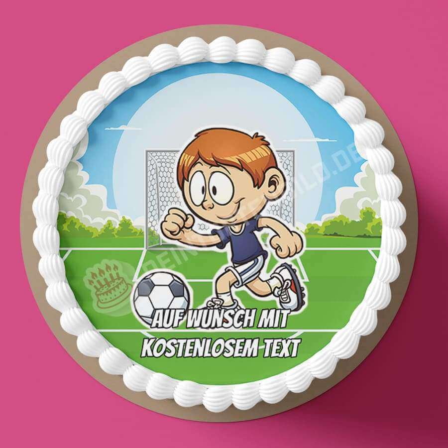 Motiv: Kind auf Fußballplatz (Version3) - Deintortenbild.de Tortenaufleger aus Esspapier: Oblatenpapier, Zuckerpapier, Fondantpapier